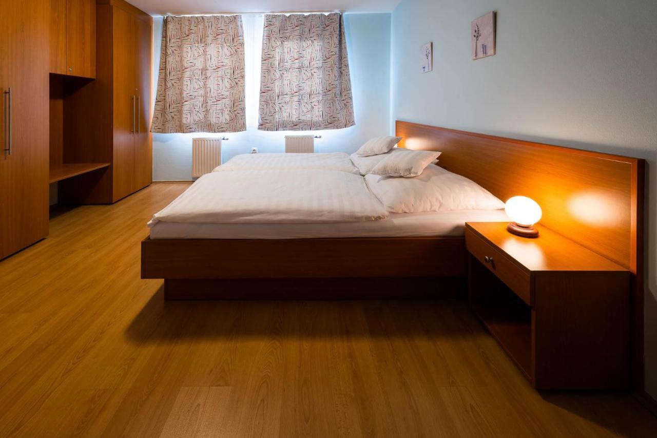 Apartman Eliska Třeboň Kültér fotó