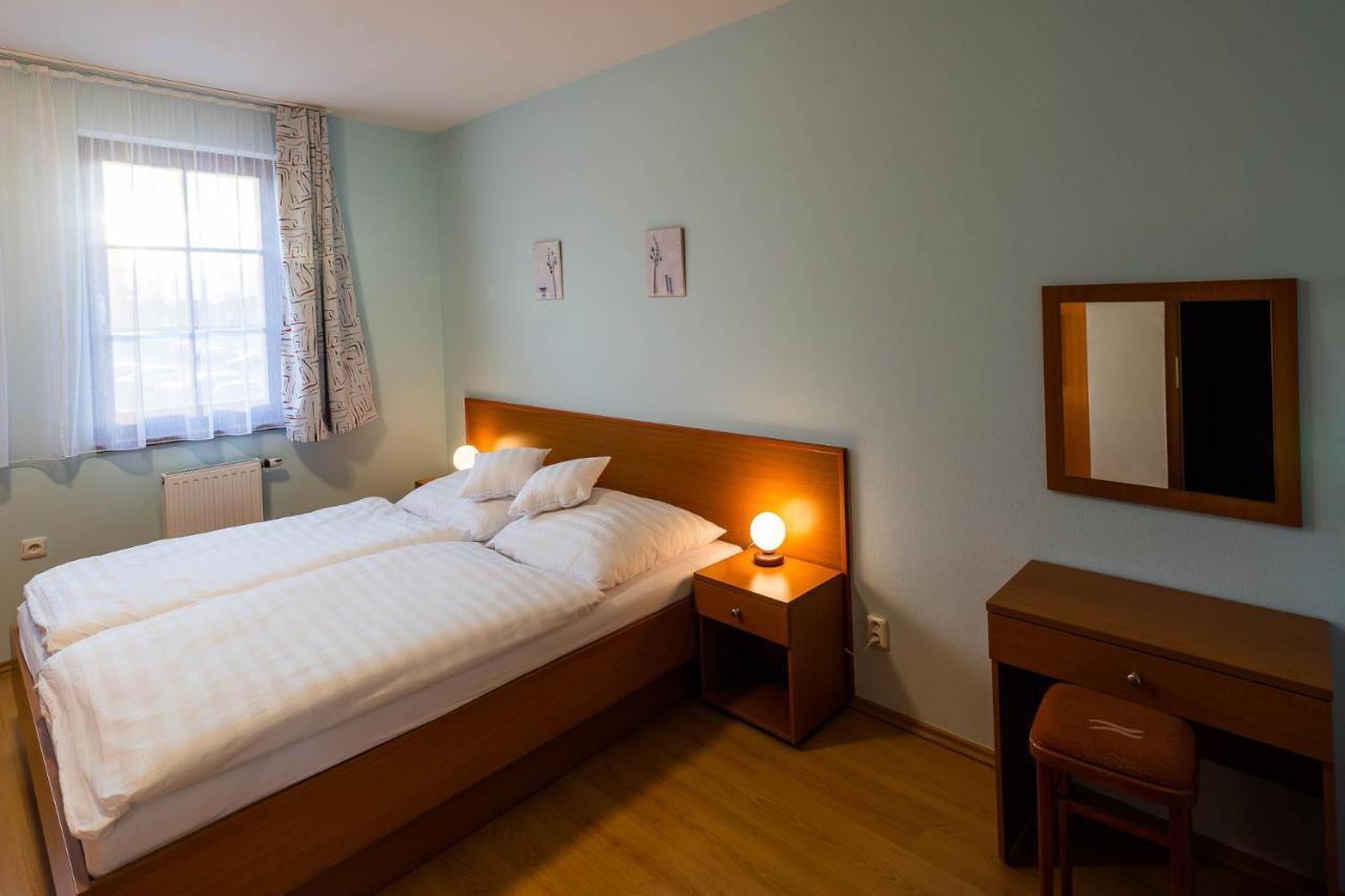 Apartman Eliska Třeboň Kültér fotó