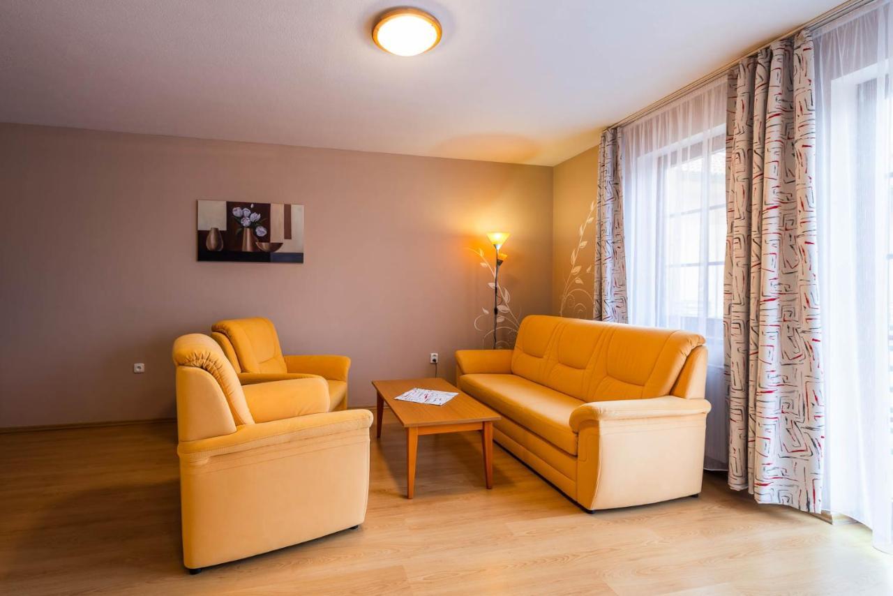 Apartman Eliska Třeboň Kültér fotó
