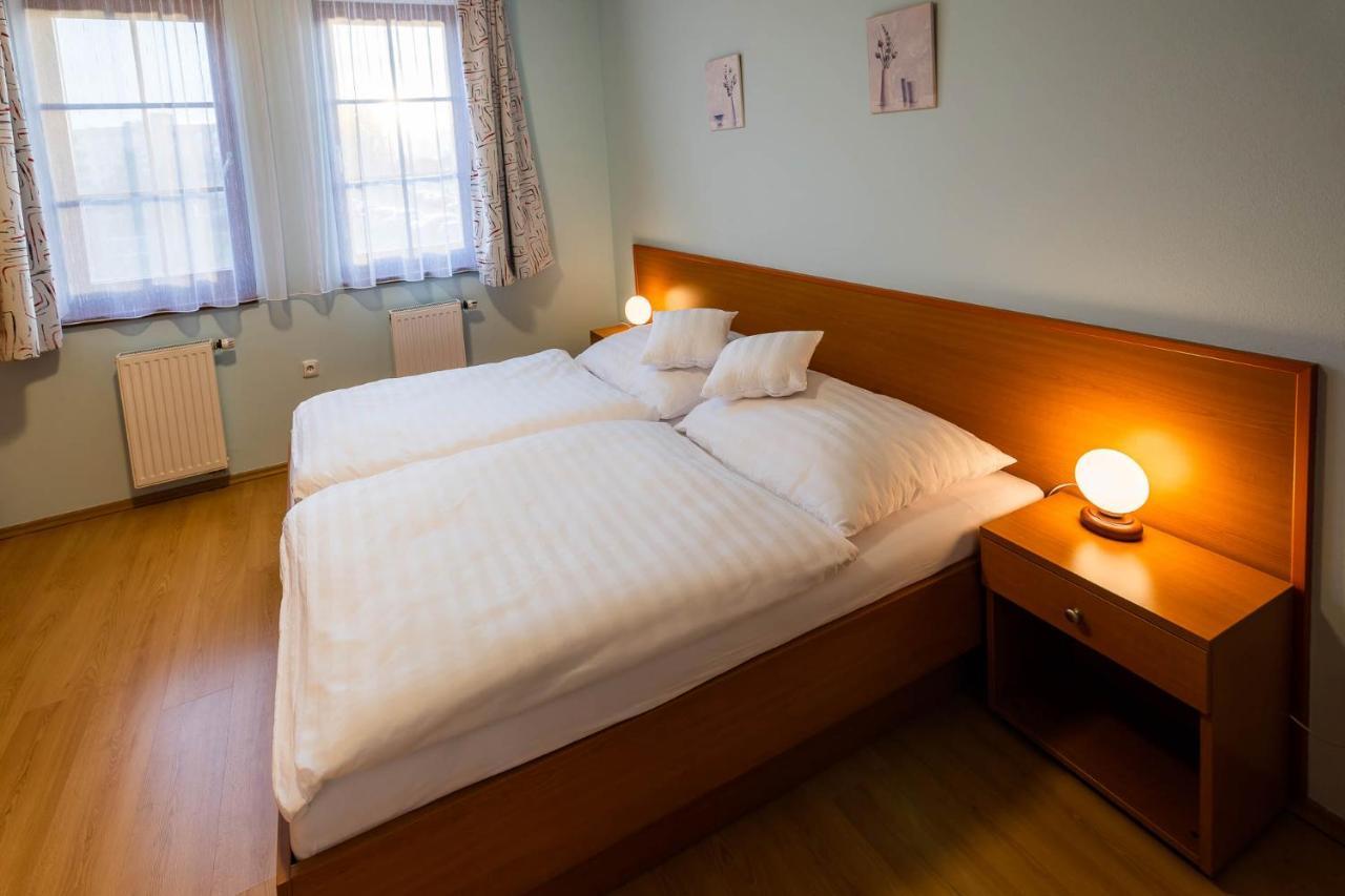 Apartman Eliska Třeboň Kültér fotó